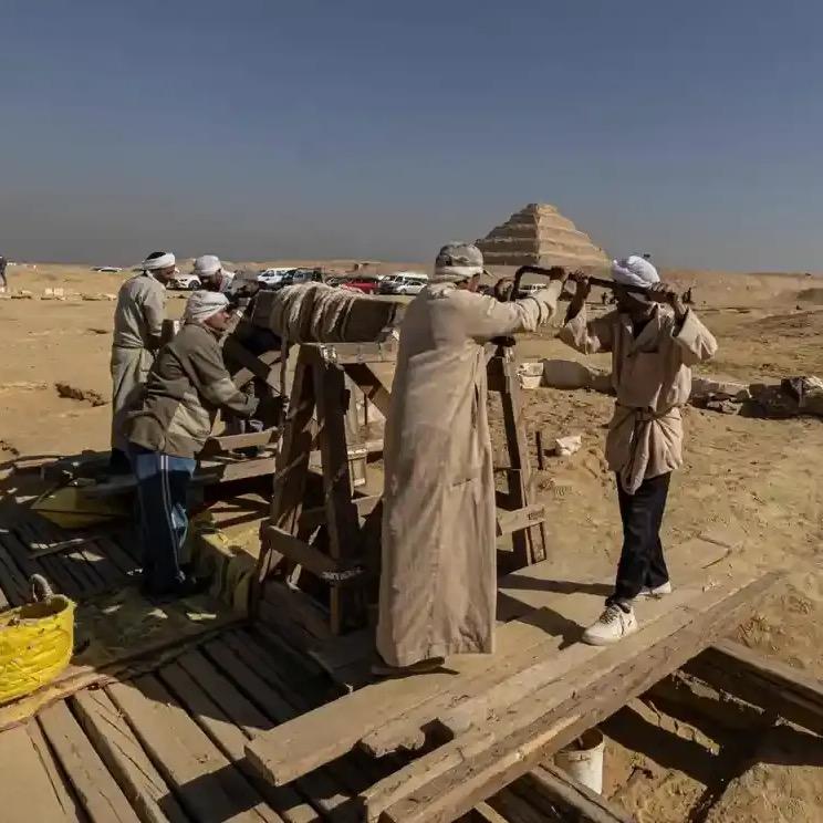 Самая древняя мумия и 16-метровый «путеводитель по миру мёртвых»: египетские археологи обнаружили необычное захоронение