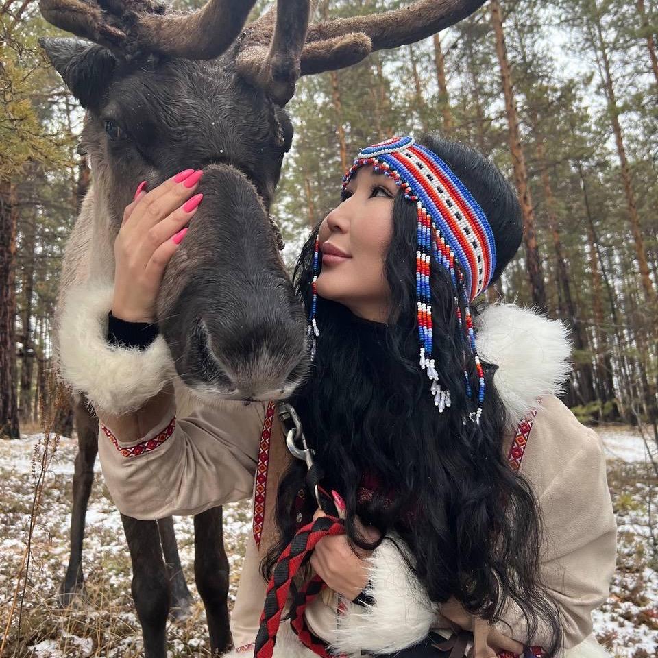 «Мы как космонавты, а «Кандыкан» – наша вселенная»: как якутские женщины возрождают традиции «Российского Севера»