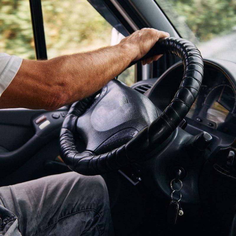 Добропорядочным водителям могут увеличить срок прав до 20 лет