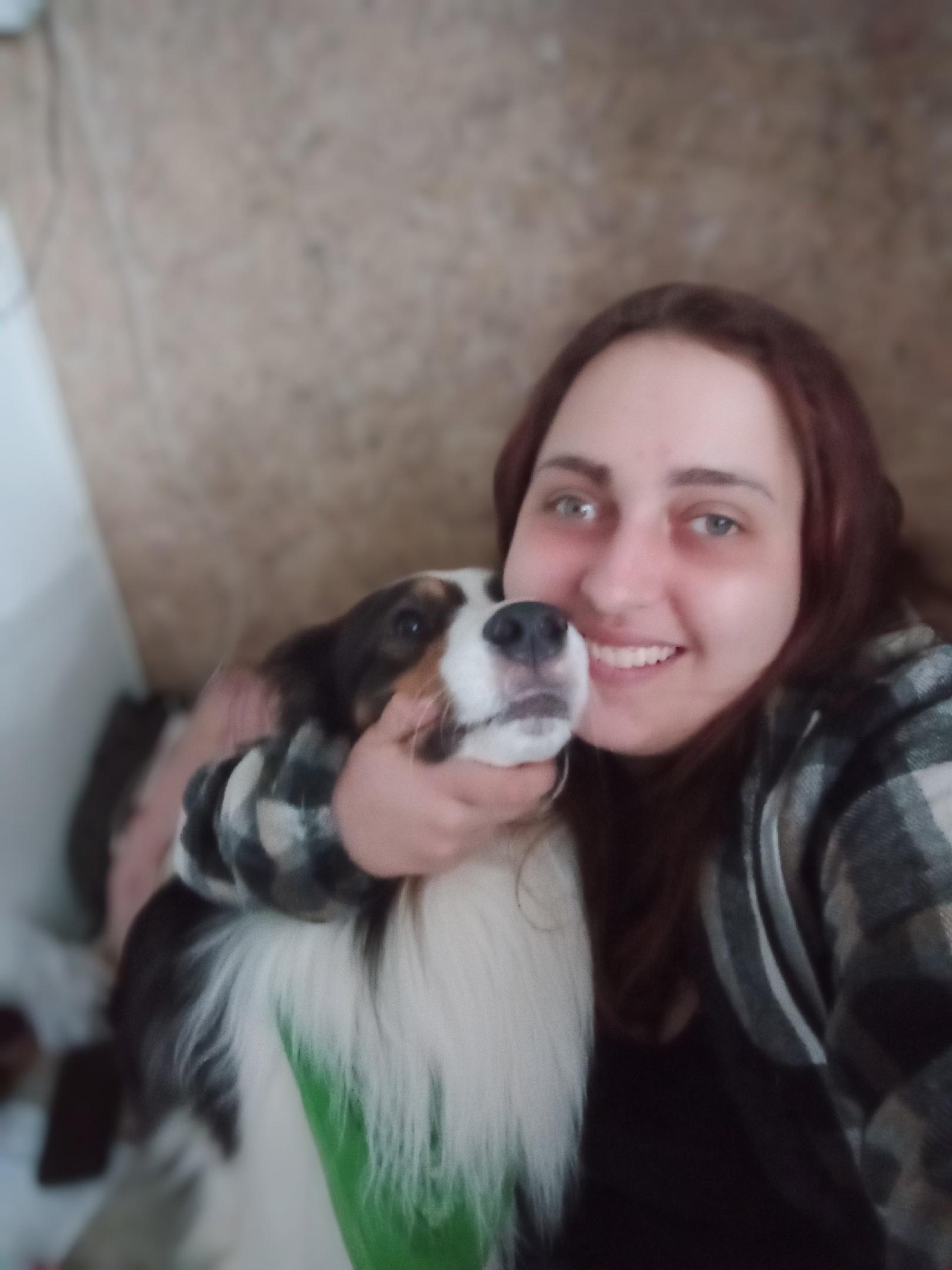 «Извинился и обещал вкусняшки питомцам»: петербурженка, которую уволили за спасение собак, вернётся на работу