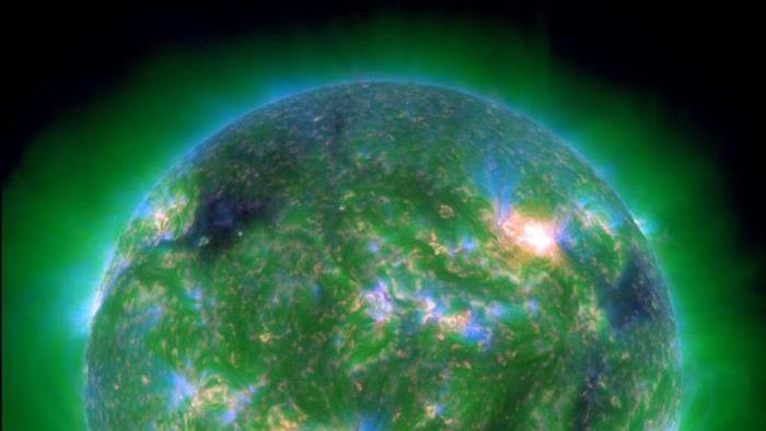 Магнитные бури в мае 2024: когда ожидать вспышки на Солнце